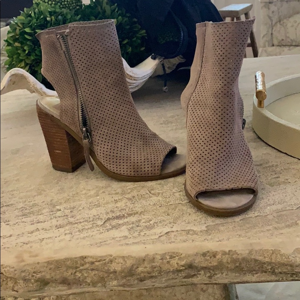 Bootie/heel